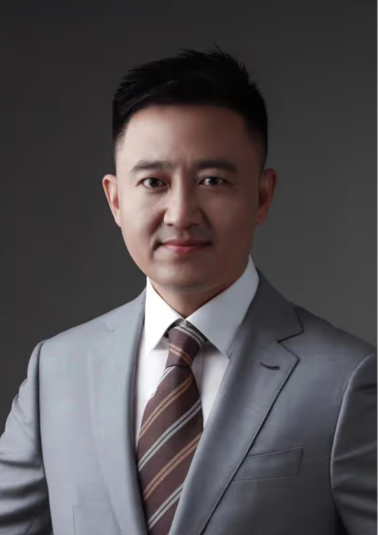 户健：以无畏探路者之身，拓后浪奋发前行之界